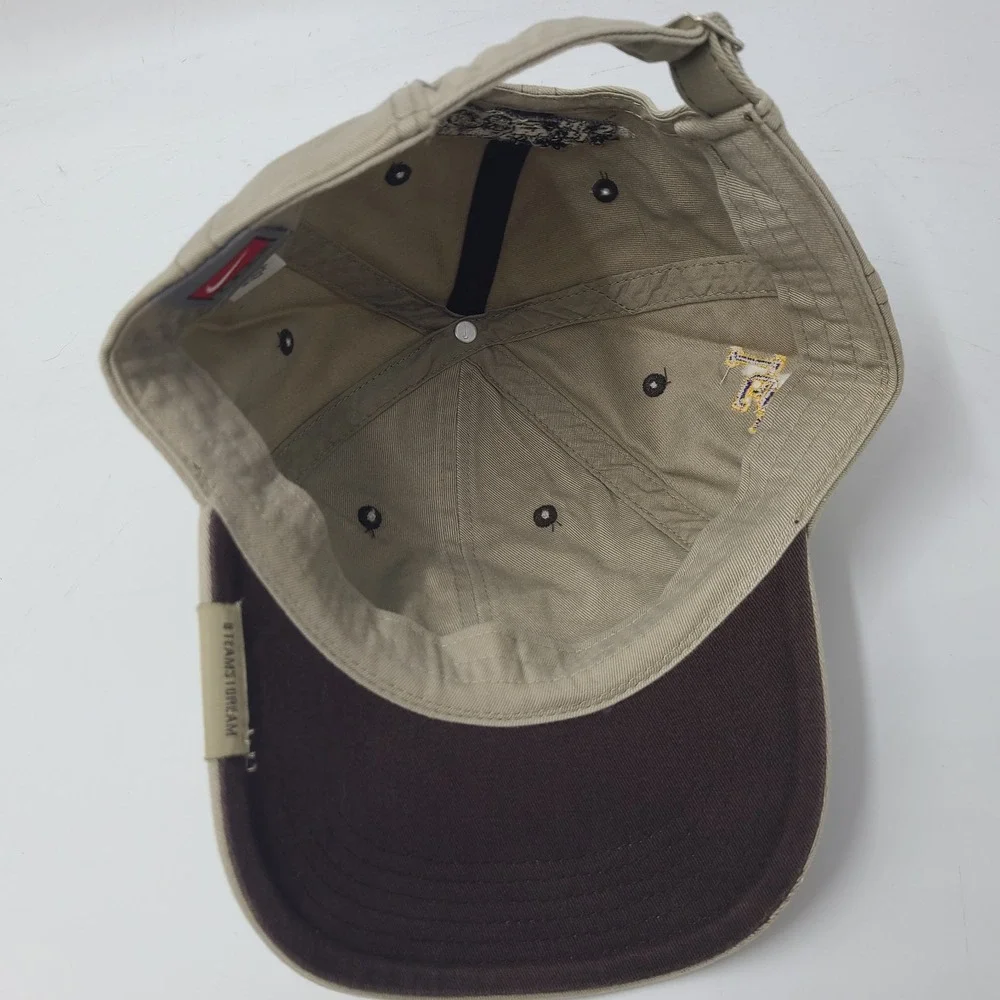 LSU Tigers Hat Nike Strapback‎ 2008 College World Series Beige Men NCAA Baseball